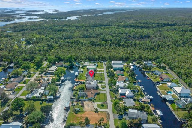 2050 NW 18TH STREET, Crystal River, FL 34428