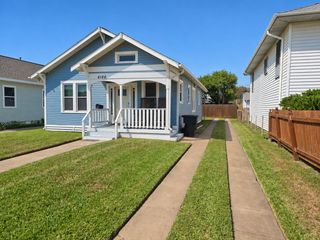 4106 Avenue T 1/2, Galveston, TX 77550