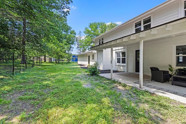14819 Margaret Place, Minnetonka, MN 55345