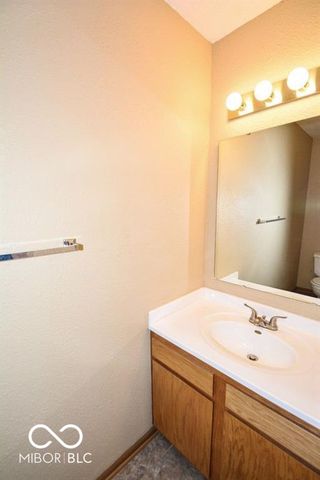 10325 Liverpool Way, Indianapolis, IN 46236