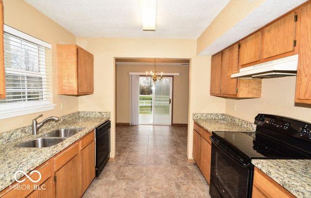 10325 Liverpool Way, Indianapolis, IN 46236