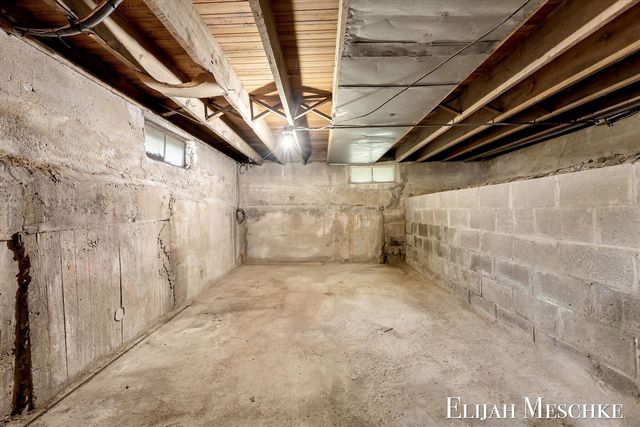 801 Coldbrook Street, Grand Rapids, MI 49503