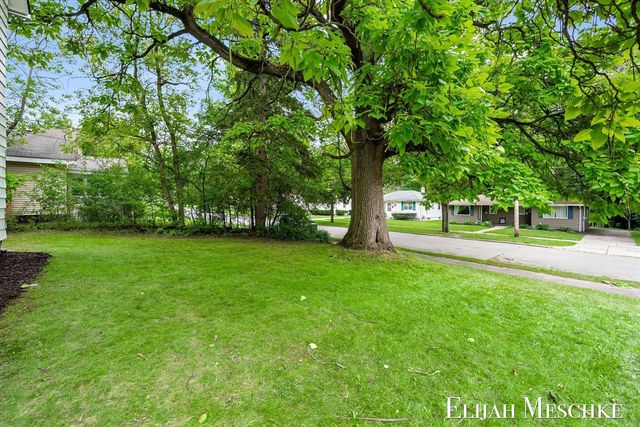 801 Coldbrook Street, Grand Rapids, MI 49503