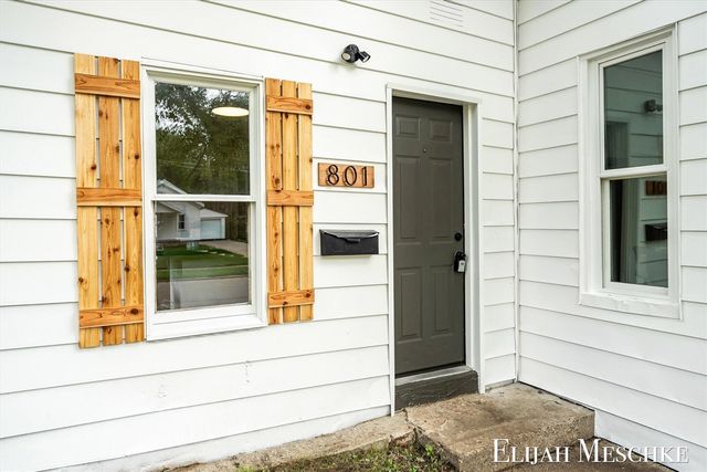 801 Coldbrook Street, Grand Rapids, MI 49503