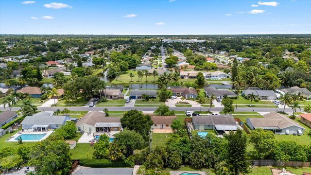 143 Bobwhite Road, Royal Palm Beach, FL 33411