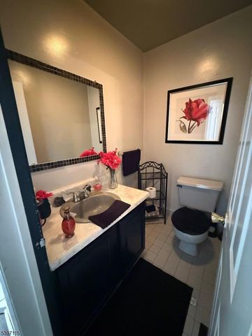 39 Overlook Dr, Independence Twp., NJ 07840