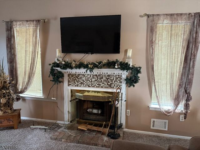 39 Overlook Dr, Independence Twp., NJ 07840