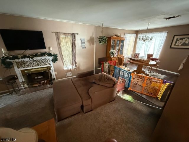 39 Overlook Dr, Independence Twp., NJ 07840