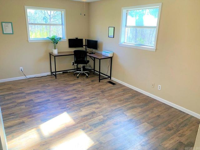 1115 Akers Rd, Hot Springs, AR 71901
