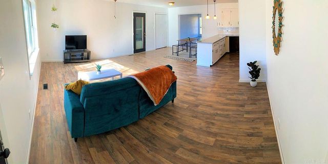 1115 Akers Rd, Hot Springs, AR 71901