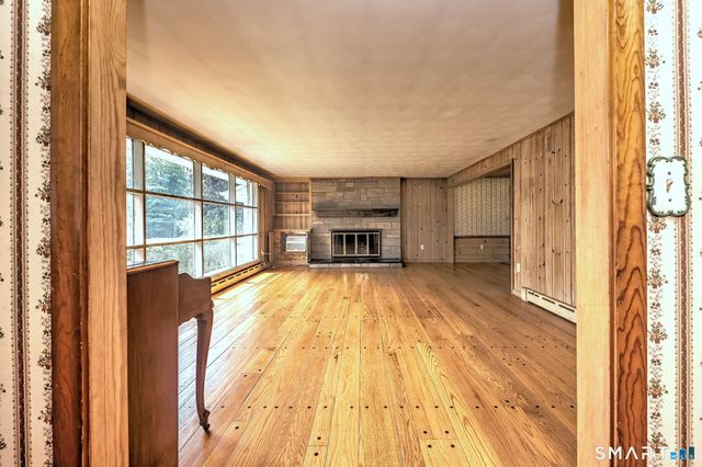 380 Still Hill Road, Hamden, CT 06518
