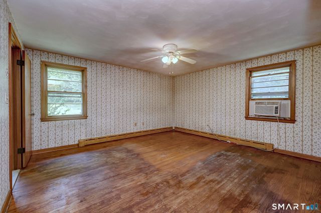 380 Still Hill Road, Hamden, CT 06518