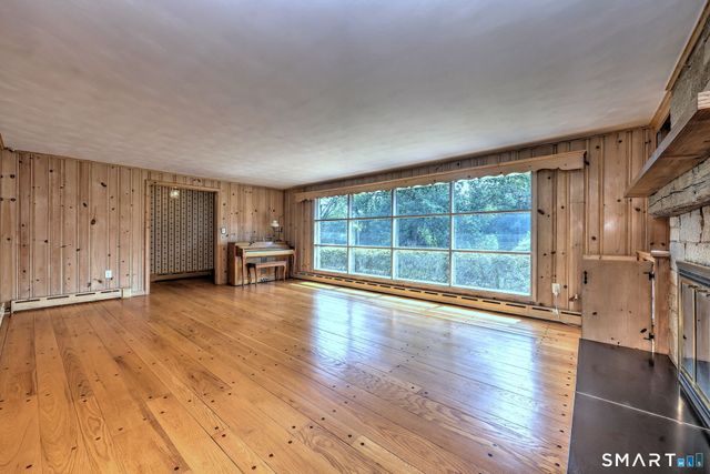 380 Still Hill Road, Hamden, CT 06518