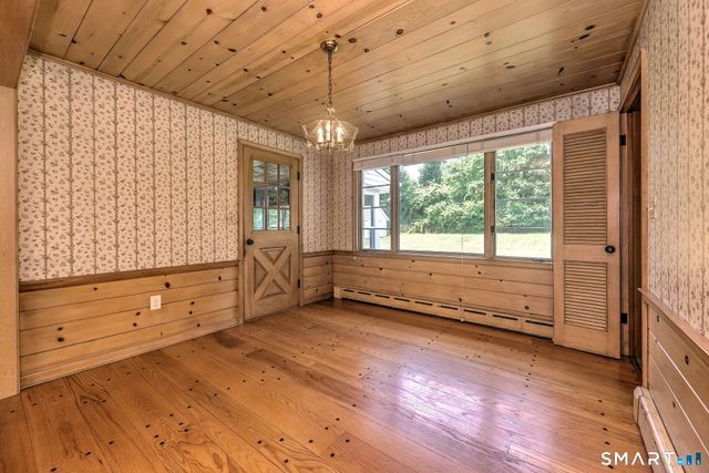 380 Still Hill Road, Hamden, CT 06518