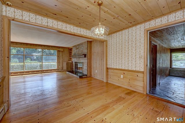 380 Still Hill Road, Hamden, CT 06518