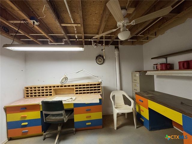 229 Wood Glen Drive, Gatesville, TX 76528