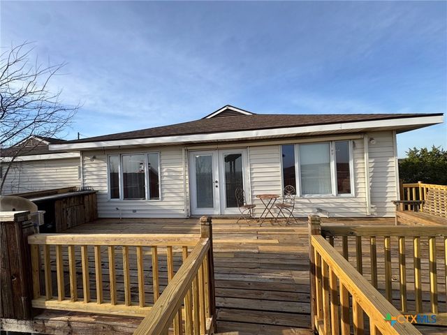 229 Wood Glen Drive, Gatesville, TX 76528