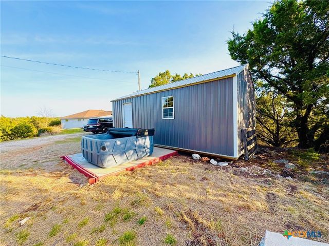 229 Wood Glen Drive, Gatesville, TX 76528