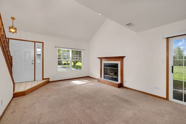 1466 Root Street 1, Crest Hill, IL 60435