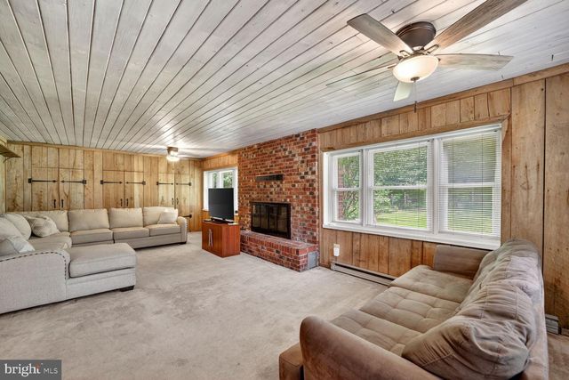 2922 BARRISTER LN, Bowie, MD 20715