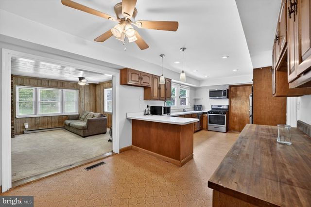 2922 BARRISTER LN, Bowie, MD 20715