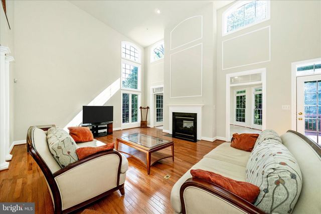 7011 CYPRESS HILL DR, Gaithersburg, MD 20879