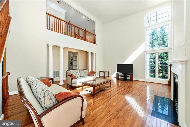 7011 CYPRESS HILL DR, Gaithersburg, MD 20879