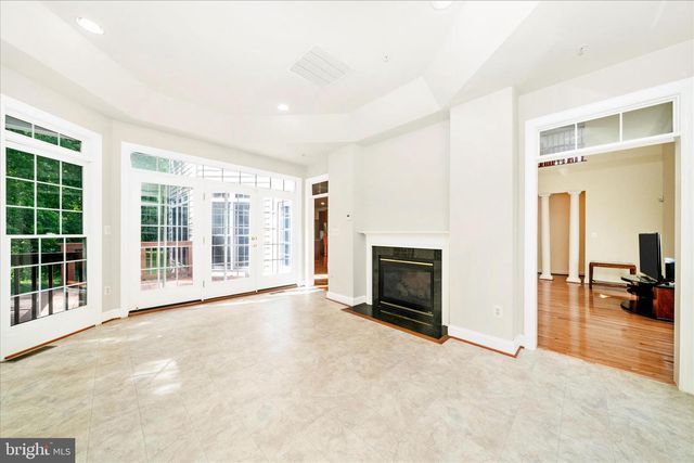 7011 CYPRESS HILL DR, Gaithersburg, MD 20879