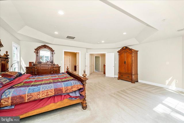 7011 CYPRESS HILL DR, Gaithersburg, MD 20879