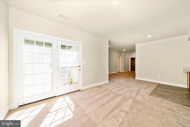 7011 CYPRESS HILL DR, Gaithersburg, MD 20879