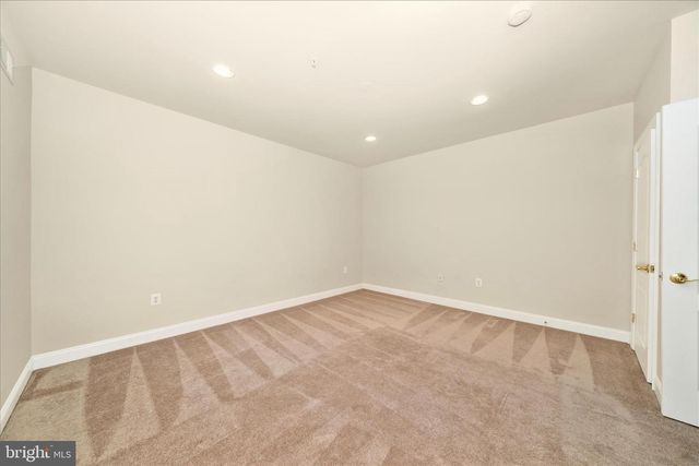 7011 CYPRESS HILL DR, Gaithersburg, MD 20879