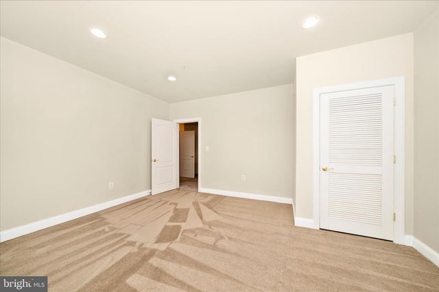 7011 CYPRESS HILL DR, Gaithersburg, MD 20879