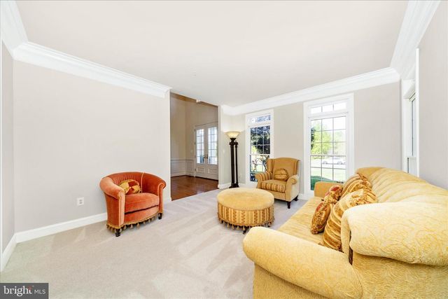 7011 CYPRESS HILL DR, Gaithersburg, MD 20879