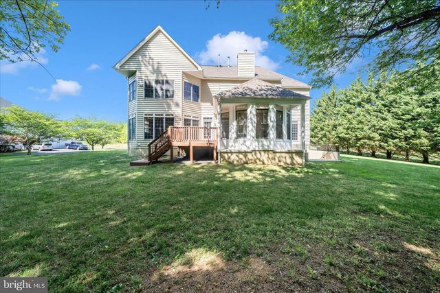 7011 CYPRESS HILL DR, Gaithersburg, MD 20879