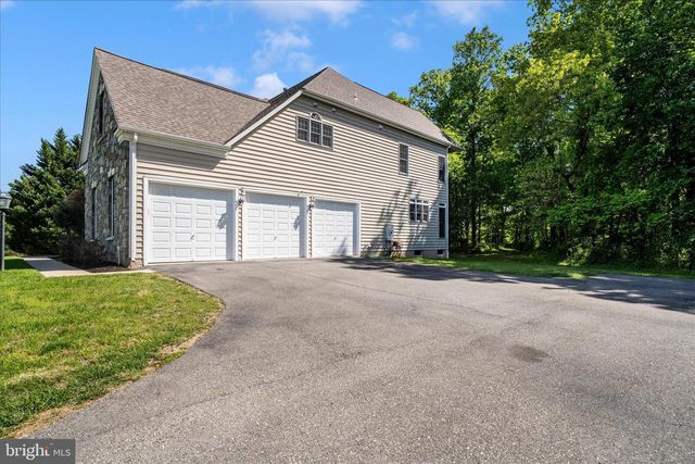 7011 CYPRESS HILL DR, Gaithersburg, MD 20879