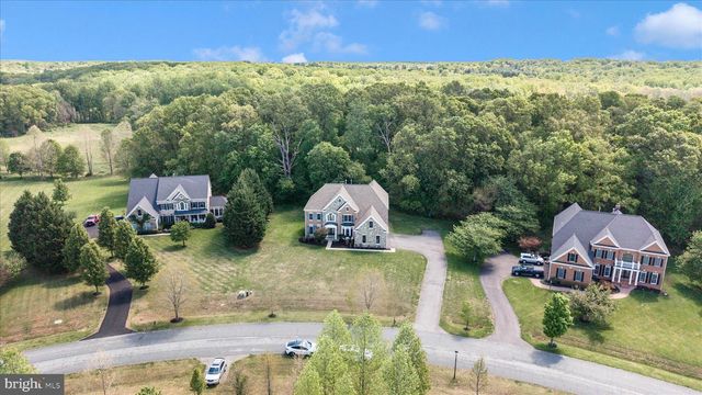 7011 CYPRESS HILL DR, Gaithersburg, MD 20879