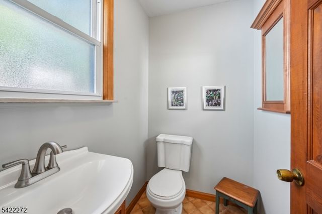 90 Morningside Rd, Verona Twp., NJ 07044