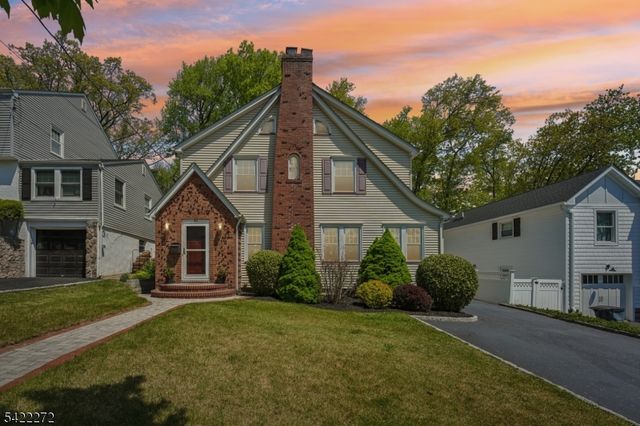 90 Morningside Rd, Verona Twp., NJ 07044