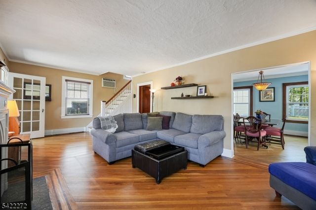 90 Morningside Rd, Verona Twp., NJ 07044