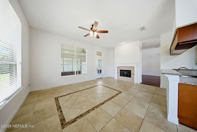 2334 FOXHAVEN Drive, Jacksonville, FL 32224