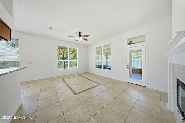 2334 FOXHAVEN Drive, Jacksonville, FL 32224