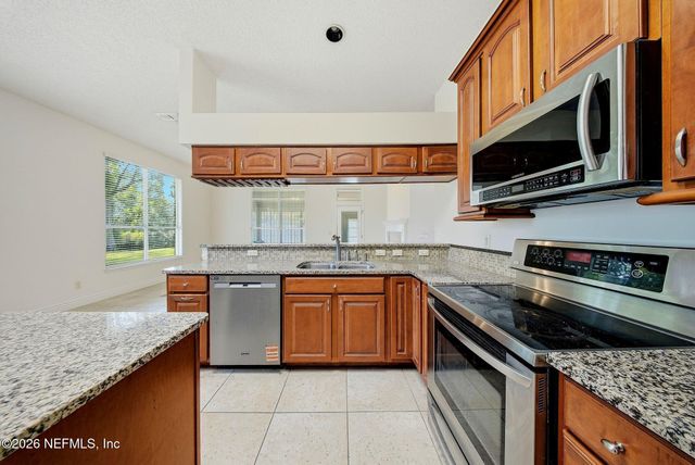 2334 FOXHAVEN Drive, Jacksonville, FL 32224