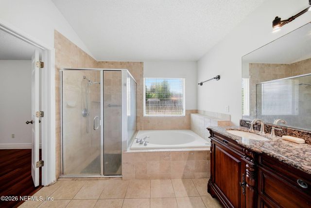 2334 FOXHAVEN Drive, Jacksonville, FL 32224