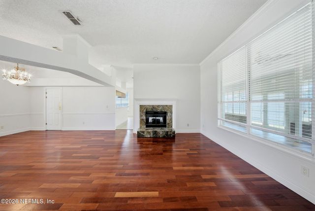 2334 FOXHAVEN Drive, Jacksonville, FL 32224