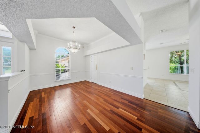2334 FOXHAVEN Drive, Jacksonville, FL 32224