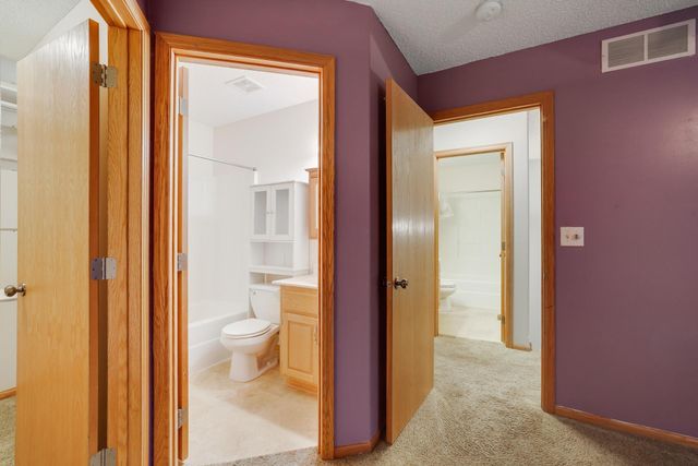 2461 Williams Drive, Burnsville, MN 55337