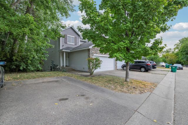 2461 Williams Drive, Burnsville, MN 55337