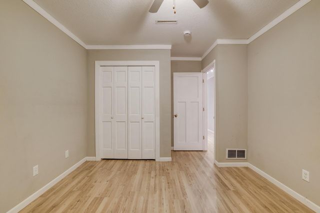 2461 Williams Drive, Burnsville, MN 55337