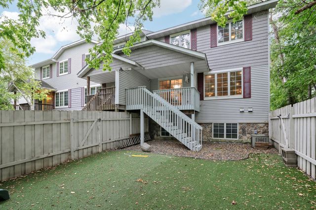 2461 Williams Drive, Burnsville, MN 55337
