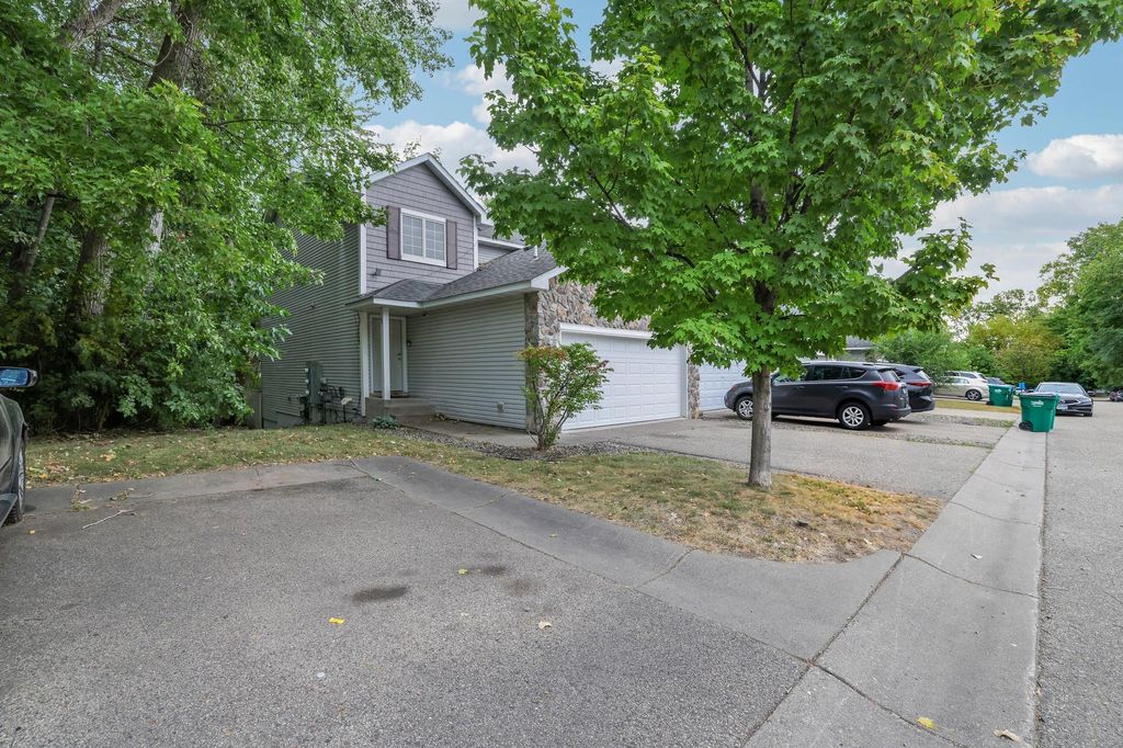 2461 Williams Drive, Burnsville, MN 55337 — photo 3
